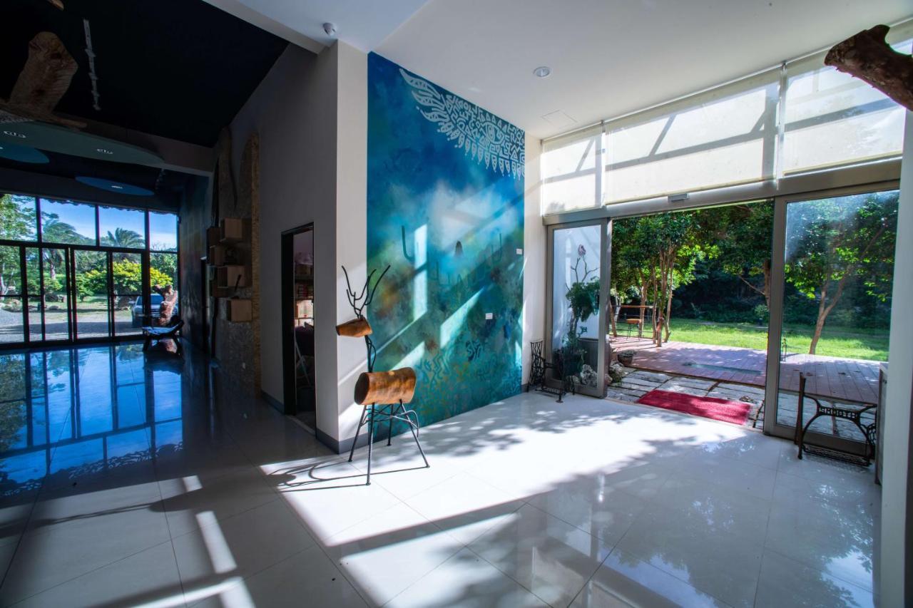 Toptai Homestay Kenting Exteriör bild