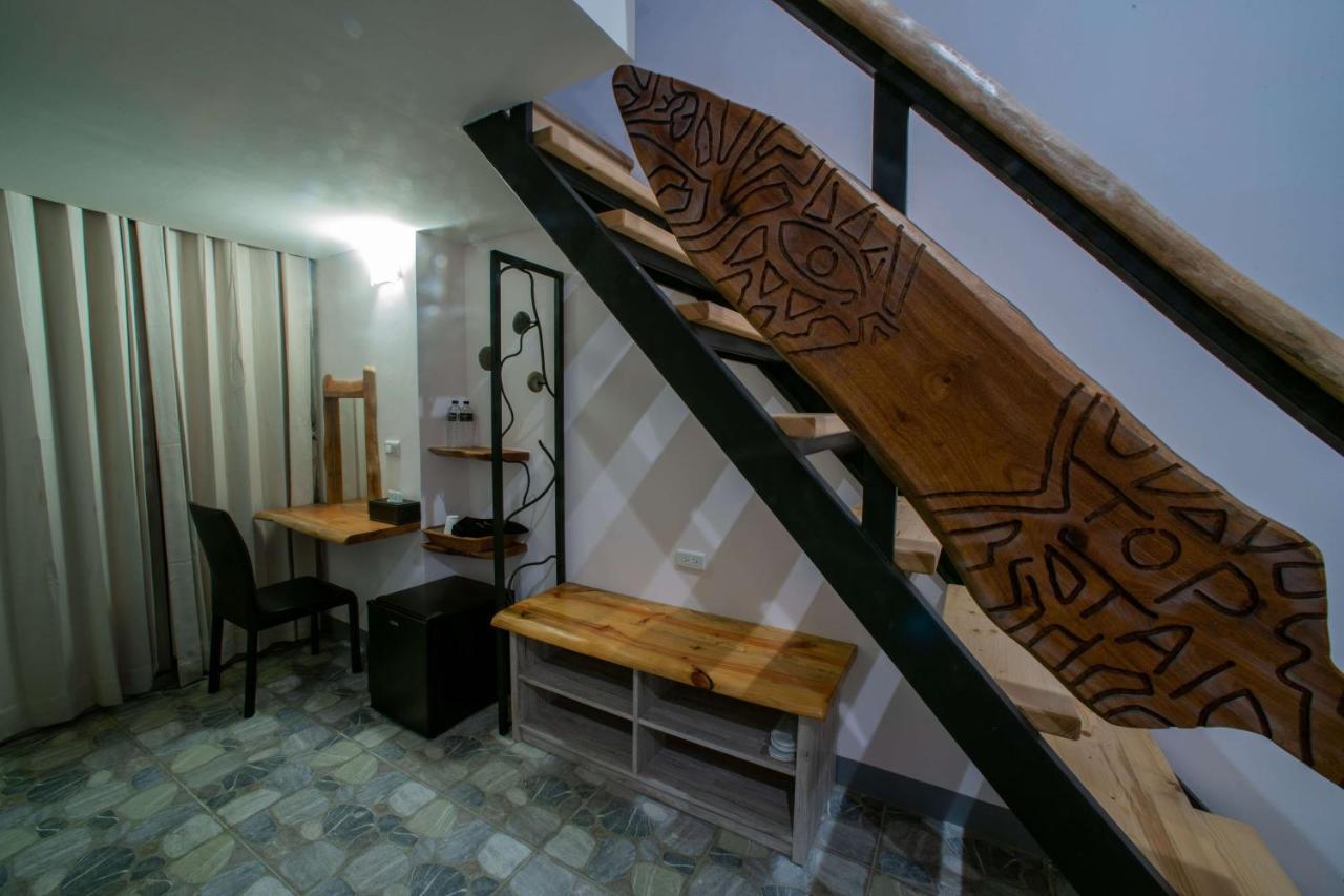Toptai Homestay Kenting Exteriör bild