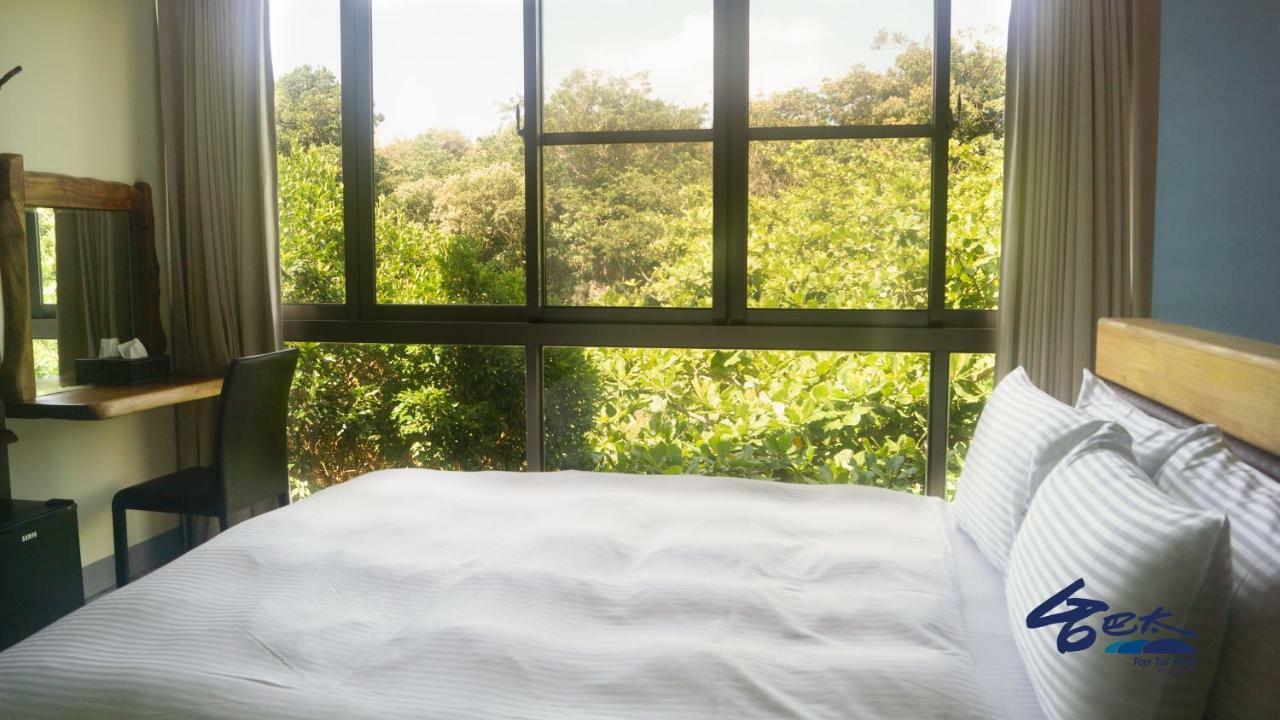 Toptai Homestay Kenting Exteriör bild