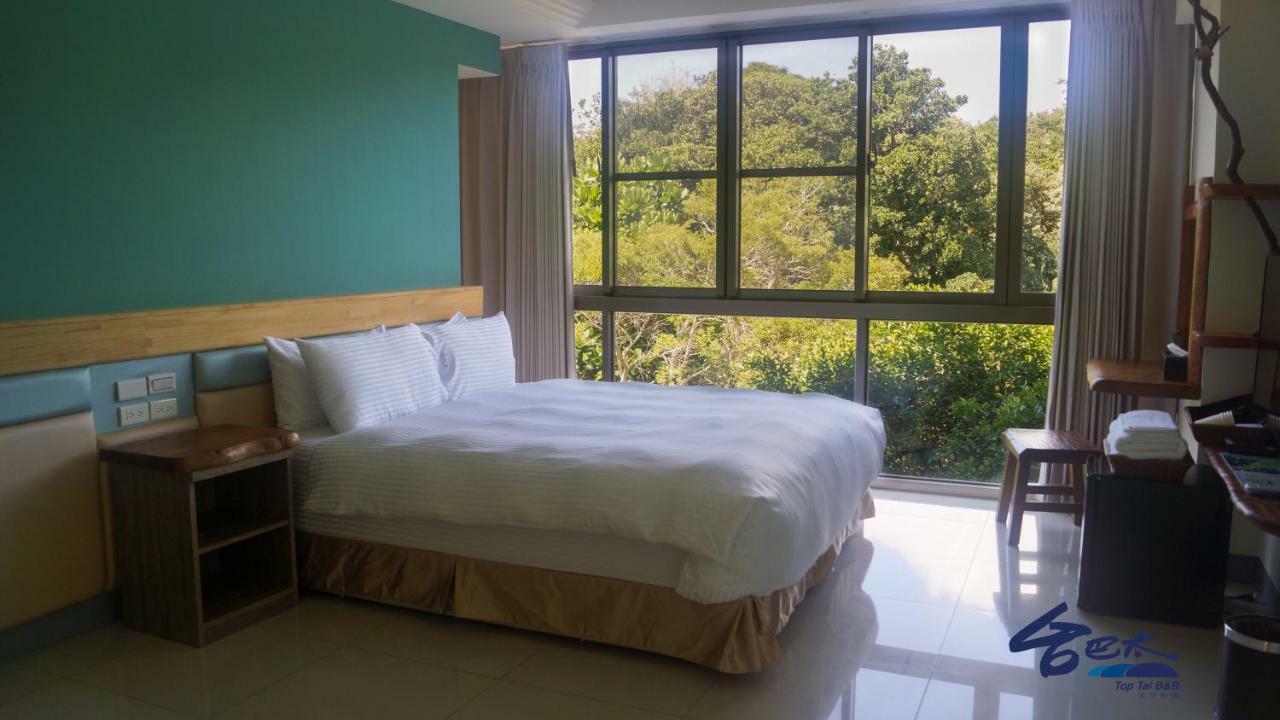 Toptai Homestay Kenting Exteriör bild